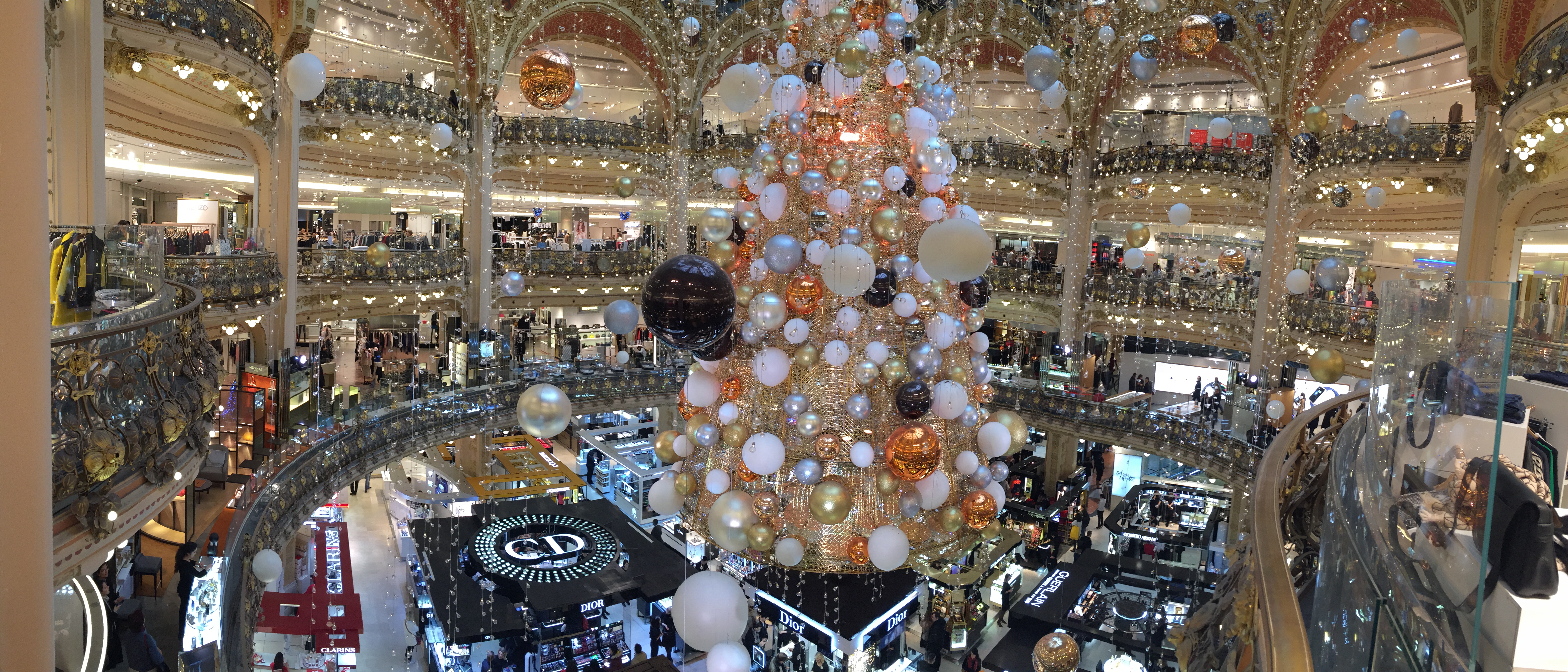 GALERIES LAFAYETTE.JPG