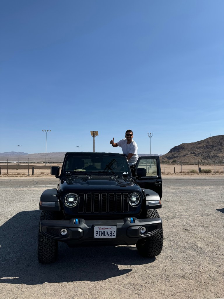 JEEP WRANGLER ON THE ROAD USA